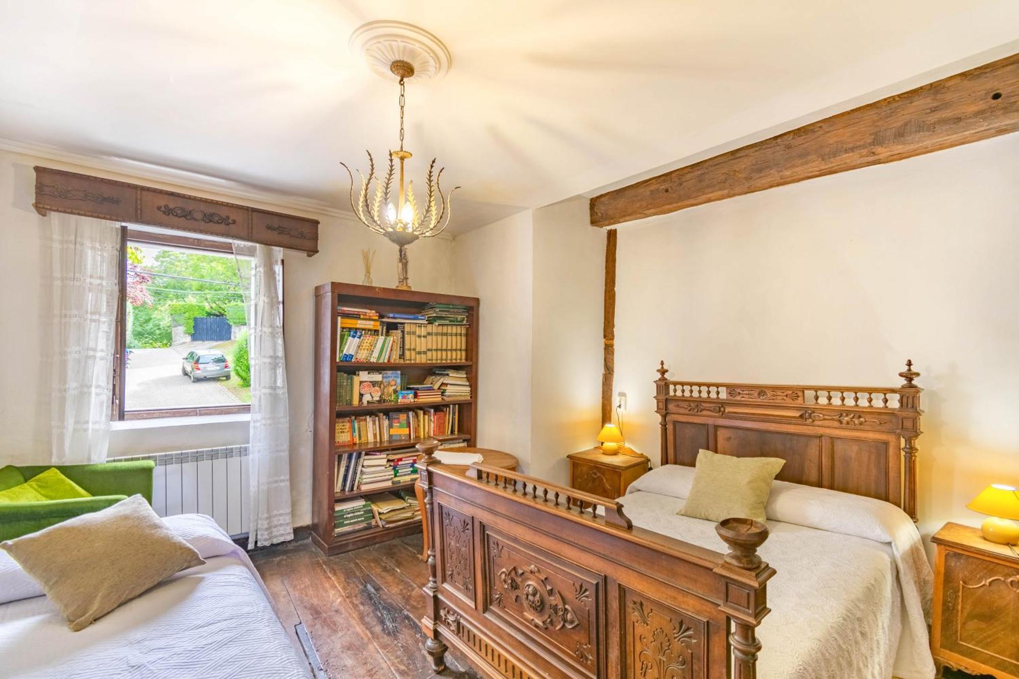 Casa Rural Arotzenia, Hogar Rustico En Pleno Valle De La Ulzama Lizaso エクステリア 写真